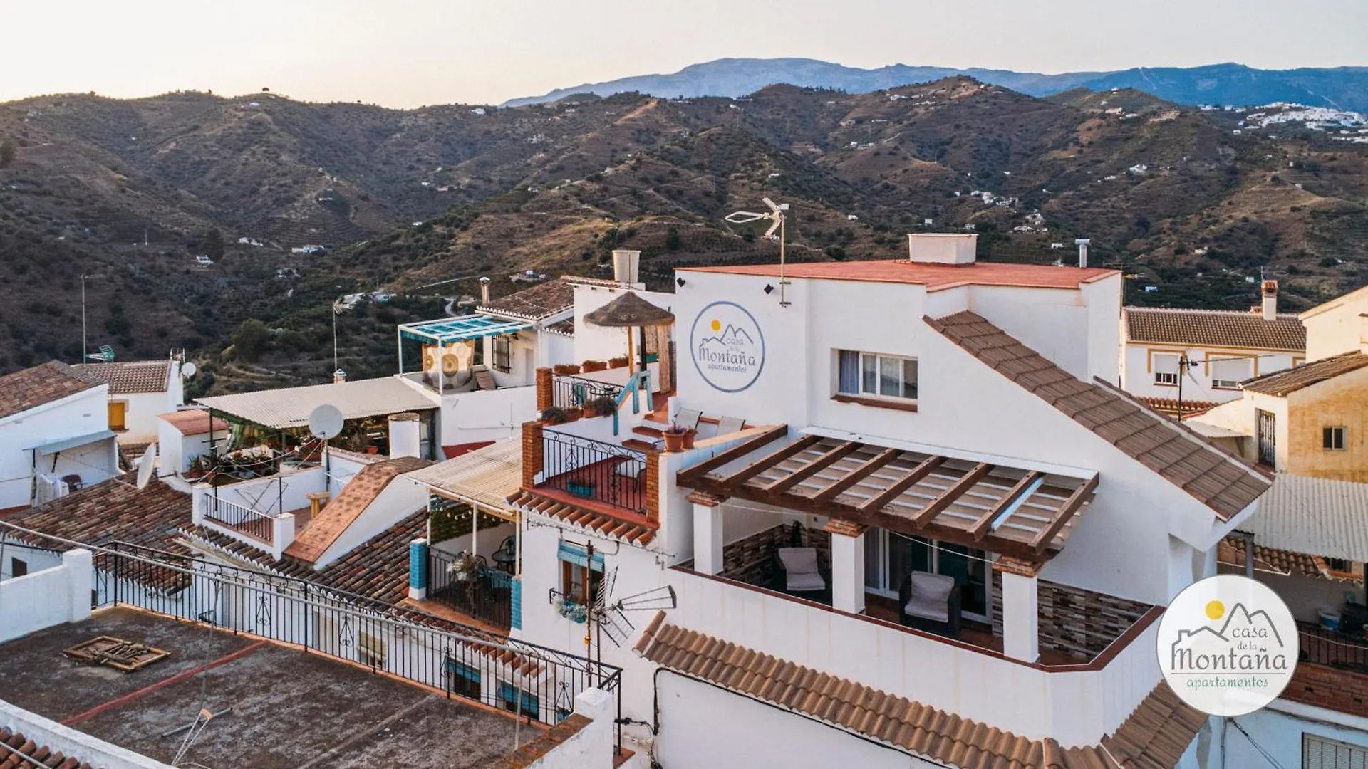 Apartment Apartamento Nispero With Shared Roofterrace Sayalonga